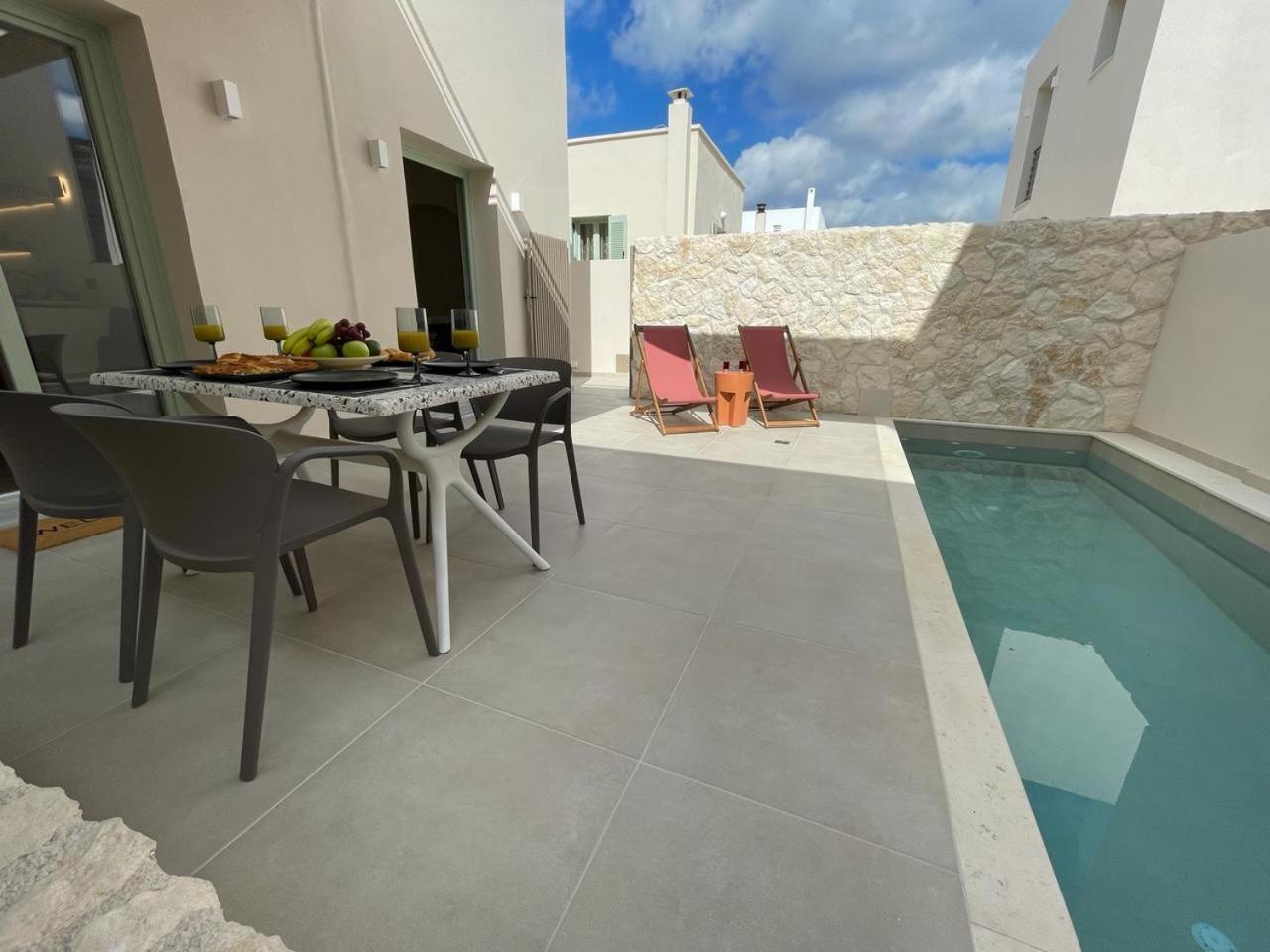 Sugarwhite Suites With Private Not Heated Pool Emporio  Extérieur photo